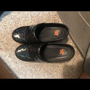 Dansko XP nursing shoes